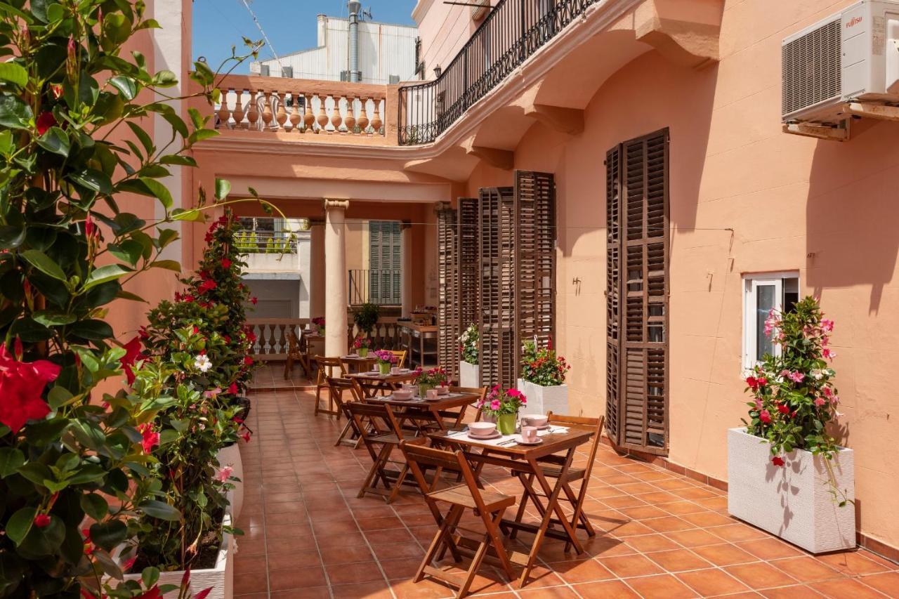 Antonios Hostal Sitges Exteriér fotografie