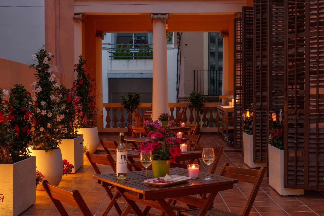 Antonios Hostal Sitges Exteriér fotografie